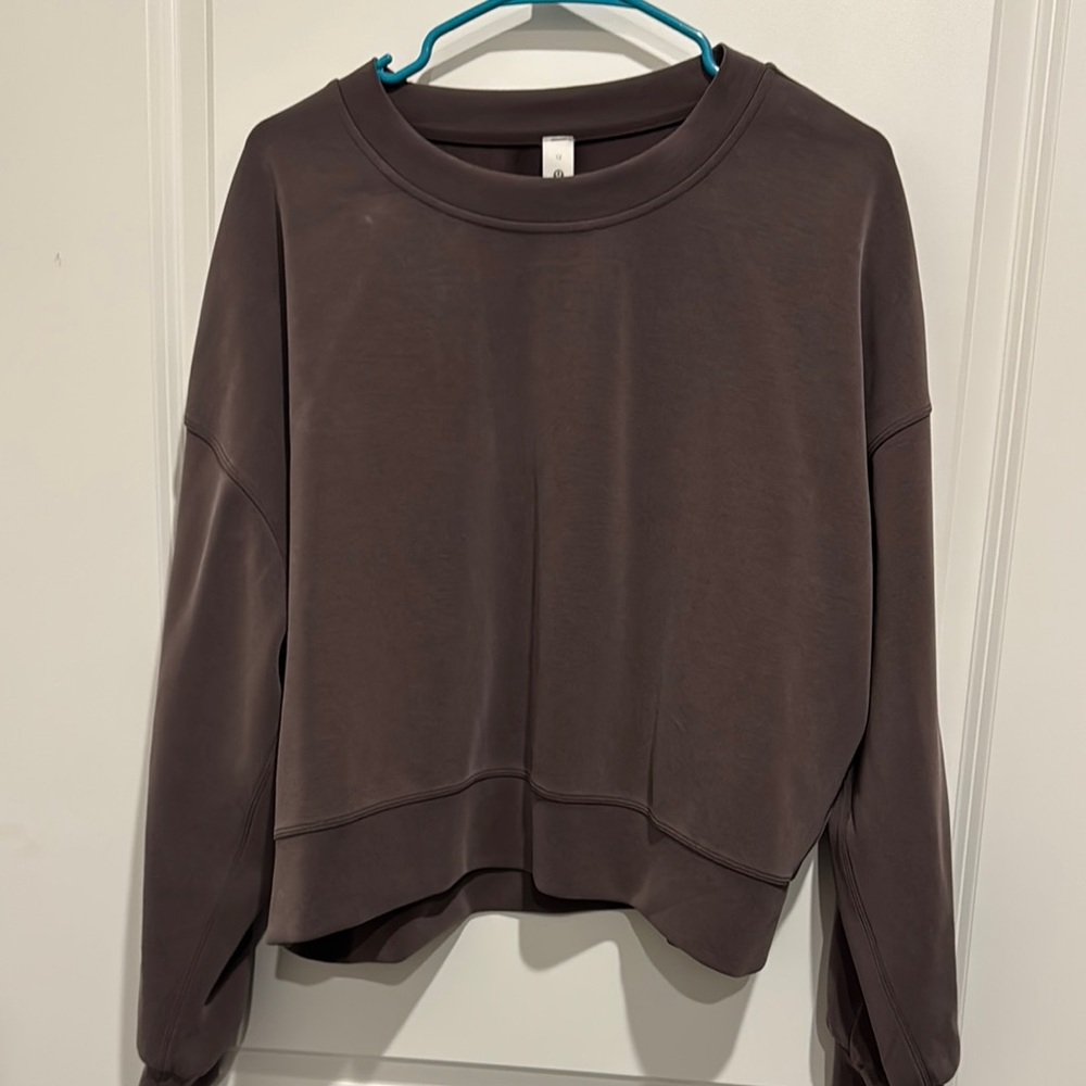 Women's Lululemon Softstreme Cropped Casual Brown Top